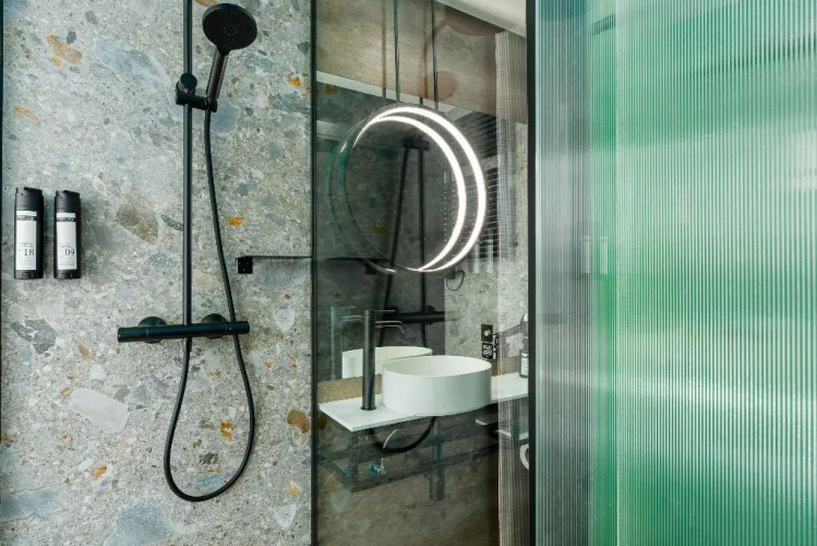 Akeah Hotel Gran Via - Adults Only photo 11