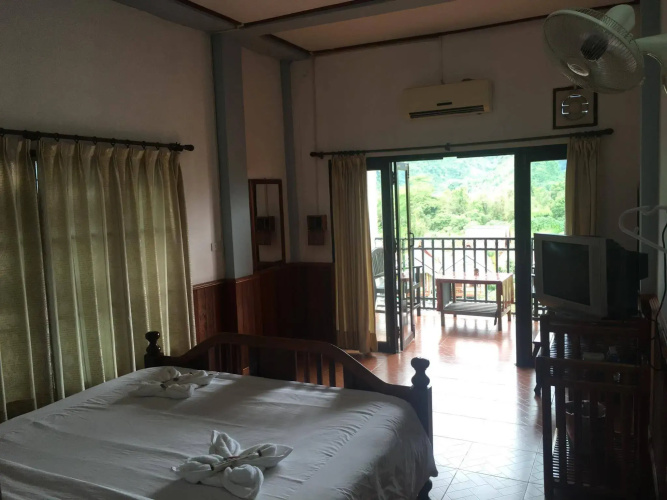Domon Guesthouse