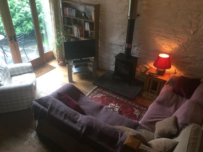 4 Bedrooms Cottage