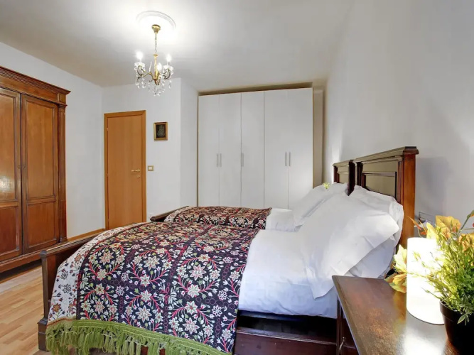 Grimaldi Apartments - Al Teatro