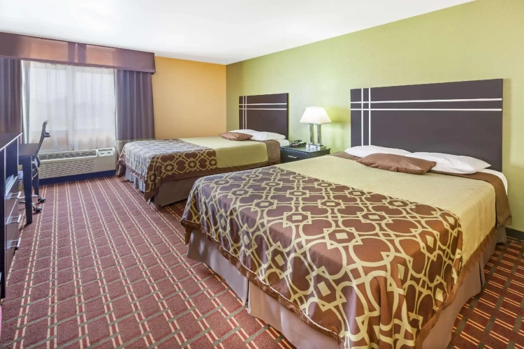 Quadruple room