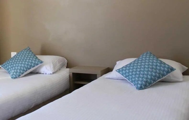 Standard Double room with partial sea view