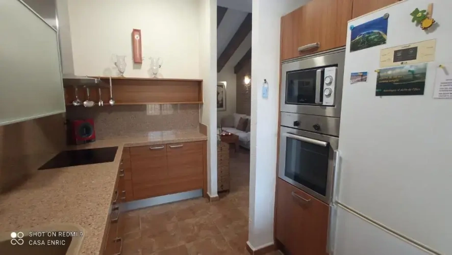 4 Bedrooms Cottage
