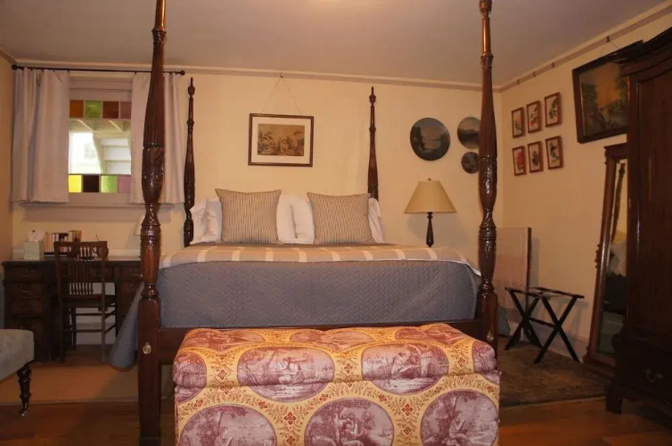 The Baker House Bed & Breakfast