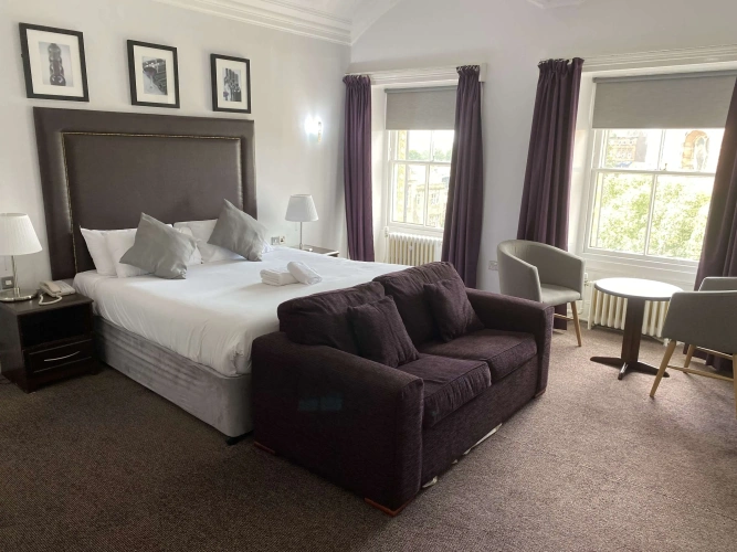 Double Suite