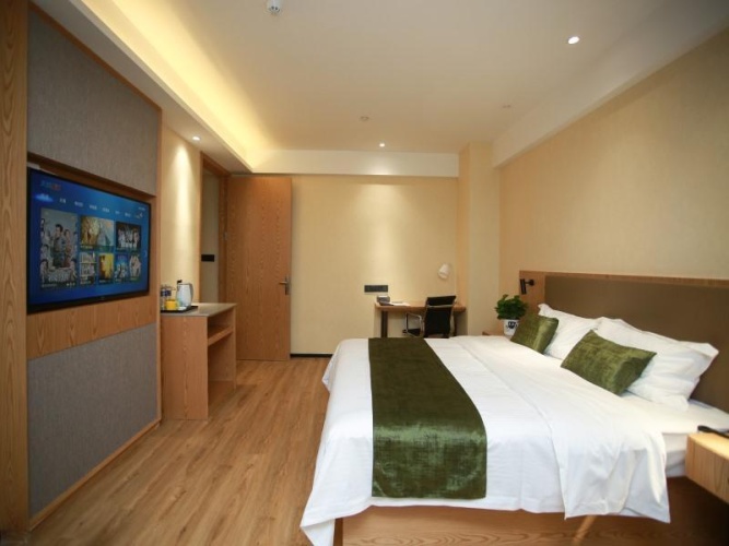 Standard Family room