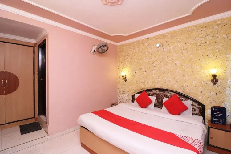 OYO 24124 Hotel Camel View