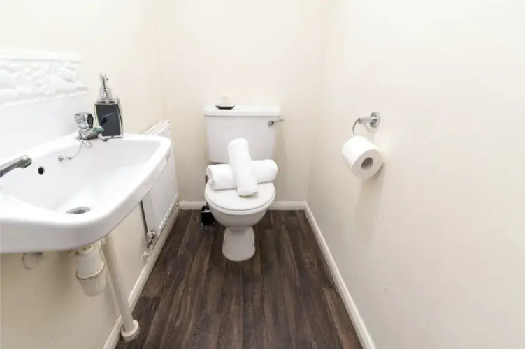 Coventry 3bedroom With Private Garden & Parking
