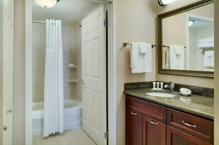 Staybridge Suites Oakville-Burlington photo 9