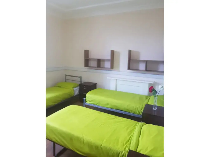 Bowden Court - Hostel