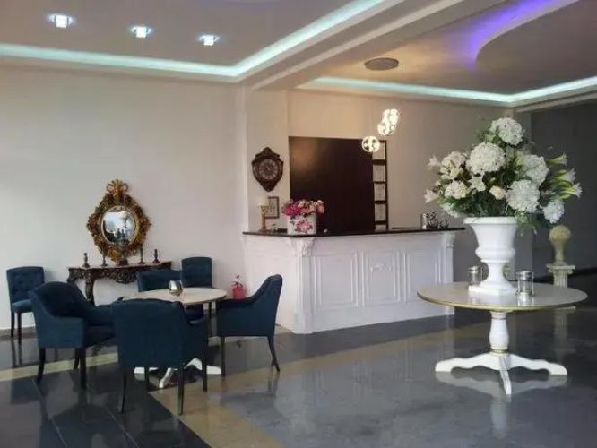 Hotel Arta