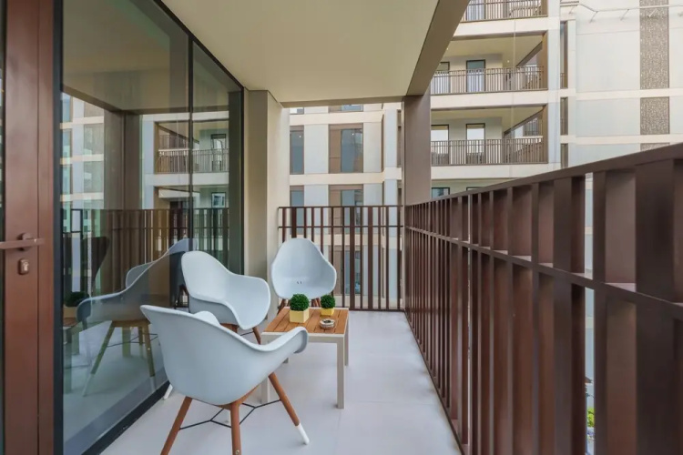 Maison Privee - Alluring Modern Apt in Dubai Creek Beach