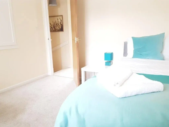 2 Bedrooms Cottage