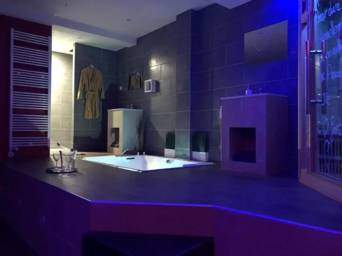 Deluxe Double Suite