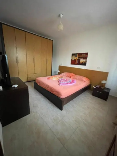 Lovely spacious house with big garden