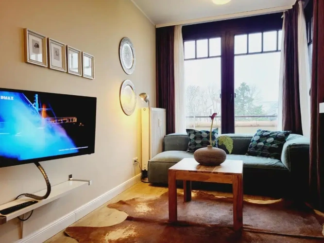 1 Bedroom Penthouse Apartment