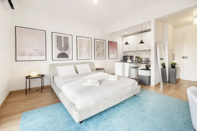 Olala Yolo Apartment