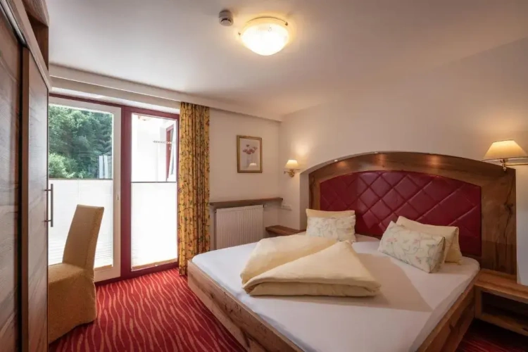 Standard Double room with balcony