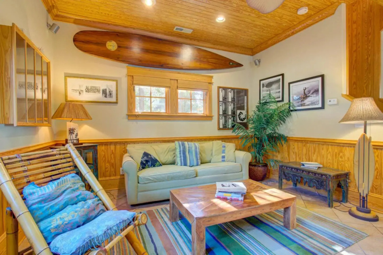 IC2 - Endless Summer Cottage