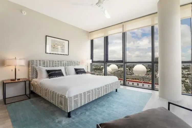 Standard room with balcony