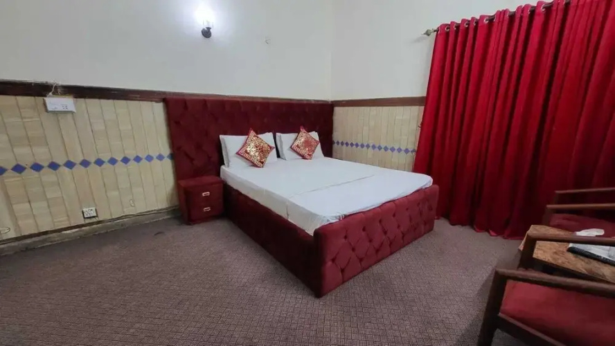 UK Lodge Guest House