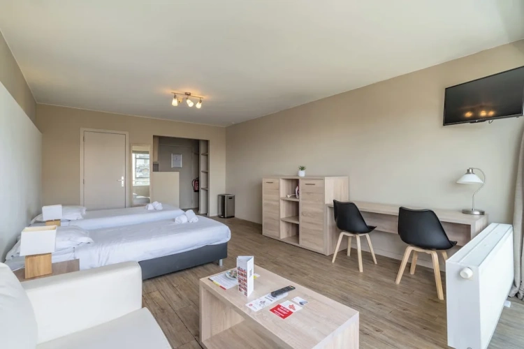Executive Twin Studio with balcony