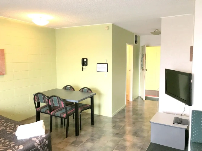 Quintuple Suite