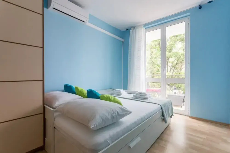 Apartment Mins