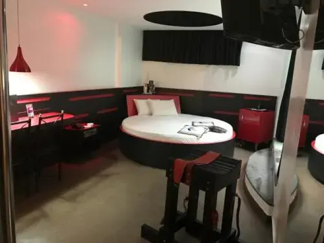 Luna Motel