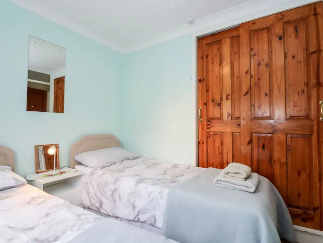 Chalet 12