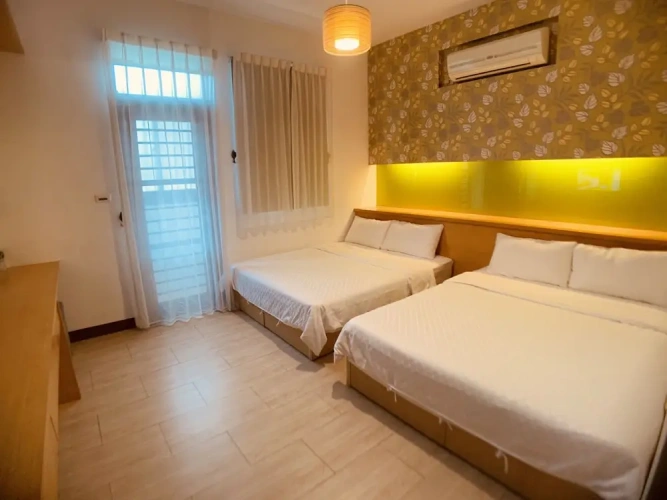 Standard Quadruple room