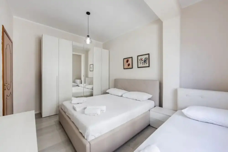 Sun Sea 1BR Apartment