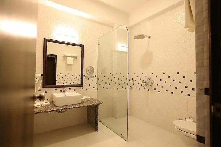 1 Bedroom Premier Double room with lake view