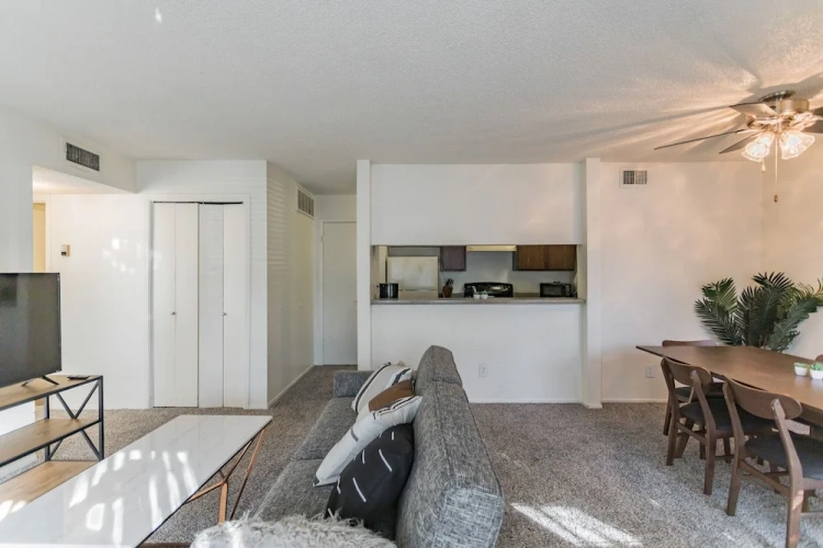 1 Bedroom Business Apartment
