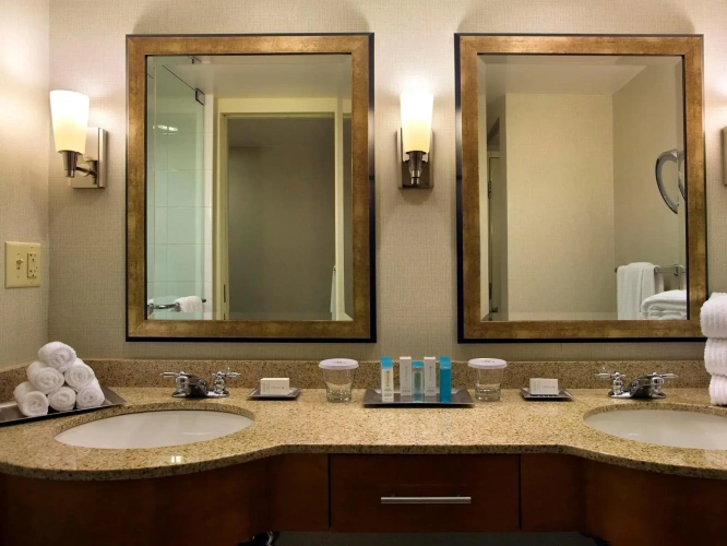 Double Suite