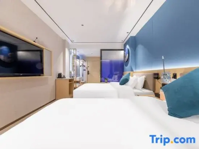 Bed in Dorm (female dorm)