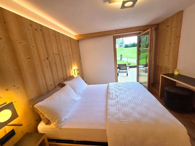 Superior room