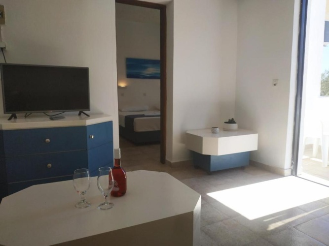 Standard Twin Family room