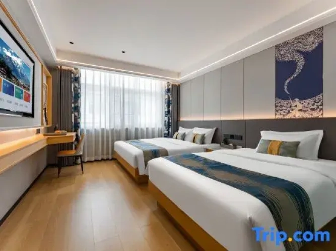 Standard Family room