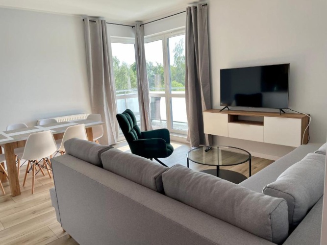 2 Bedrooms Apartment