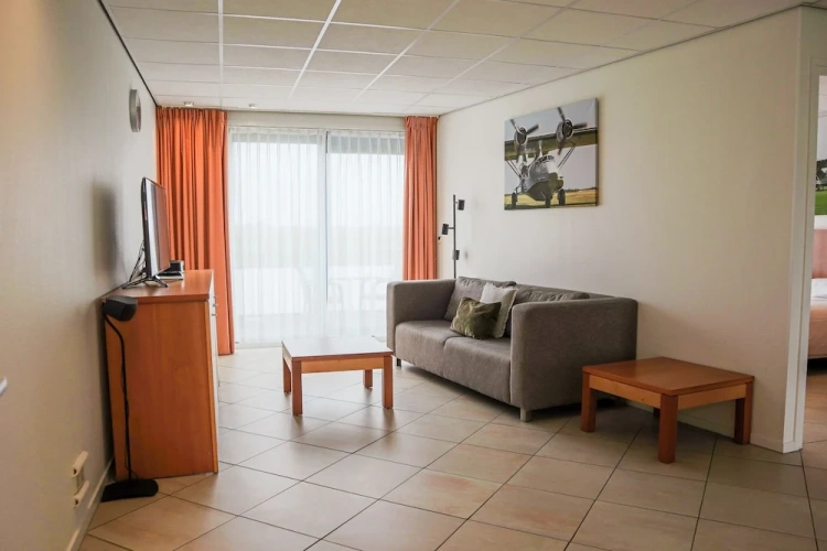 1 Bedroom Royal Twin Suite