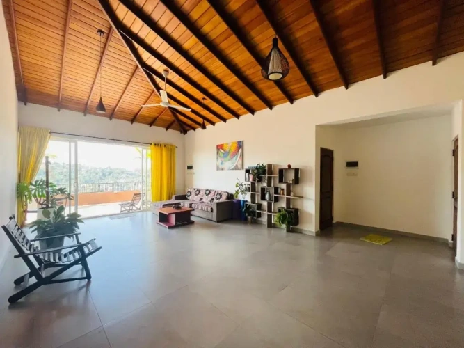 Standard Double room with balcony