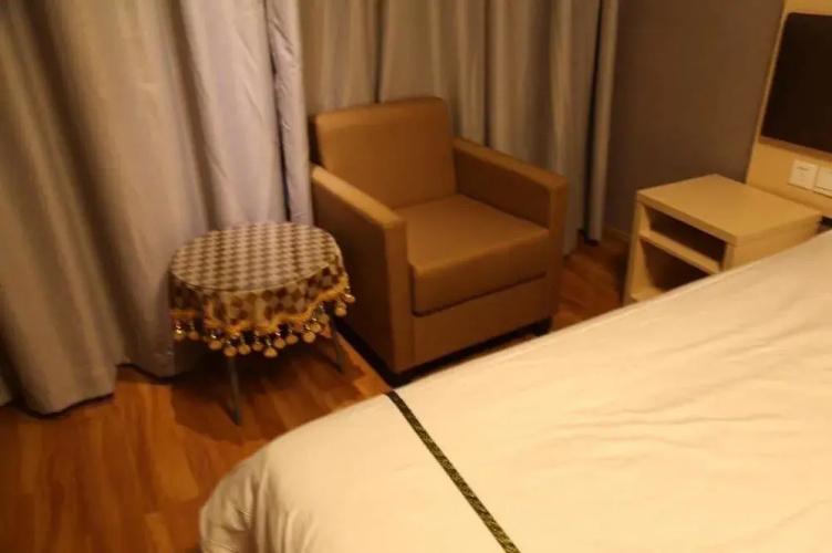 Motel 168