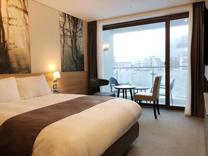 Utop Ubless Hotel Jeju Hamdeok