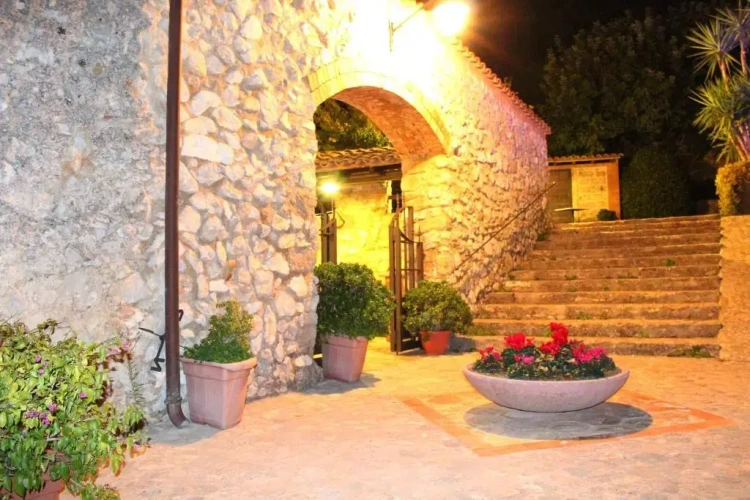 Villa