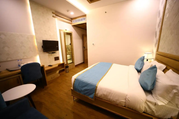 Primeland Hotel