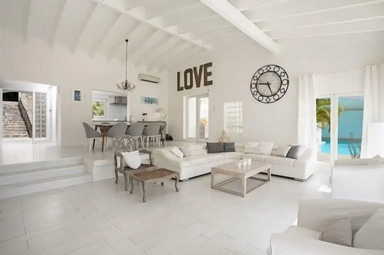 Villa ONE