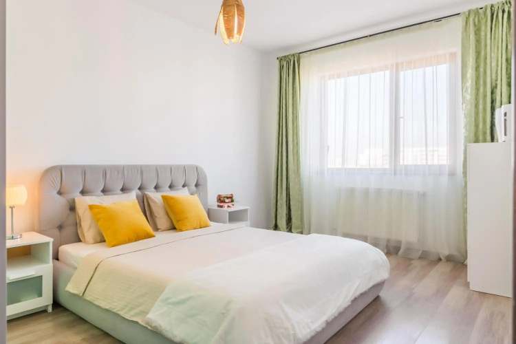 Lovely apartment with view and free parking