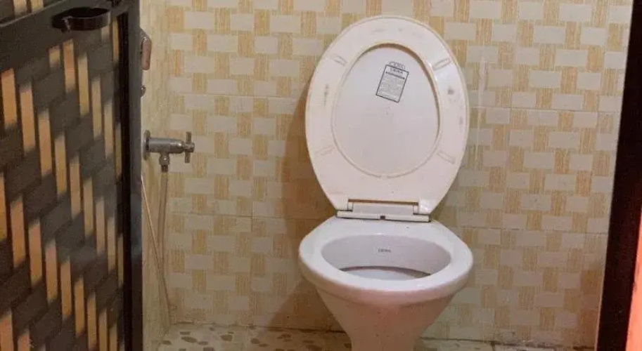 Purushottam Guest House