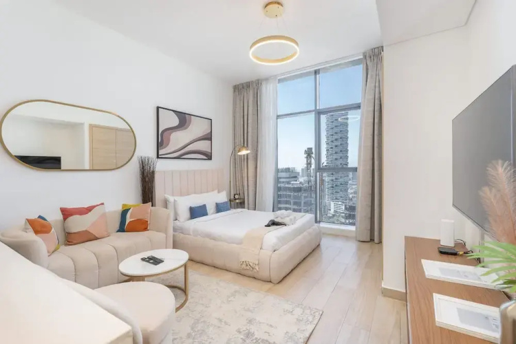 Stunning Studio in Regina Tower With Five Hotel View